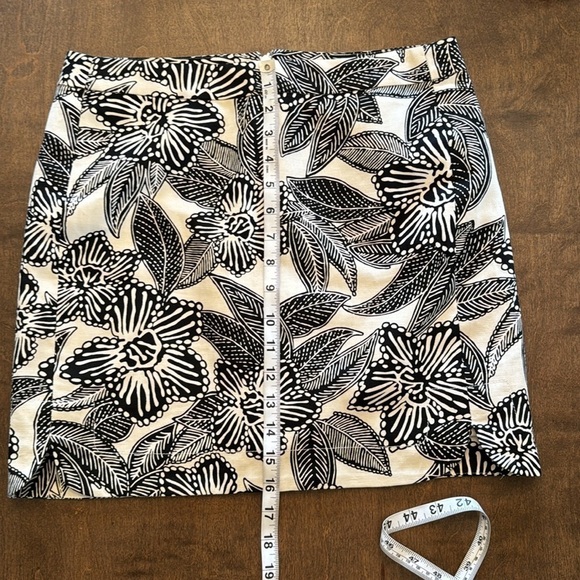 J. Crew Polynesian Floral Linen Blend Skirt Size 4 - Picture 9 of 10